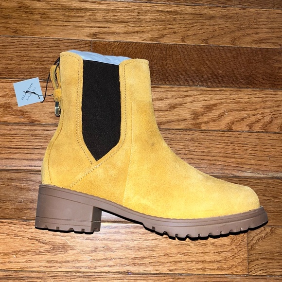 Cole Haan Suede Waterproof Camea Chelsea Boots Amber Color Women’s Size 5 - Picture 6 of 11